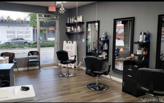 2050 Palm Ave, Hialeah, FL 33010