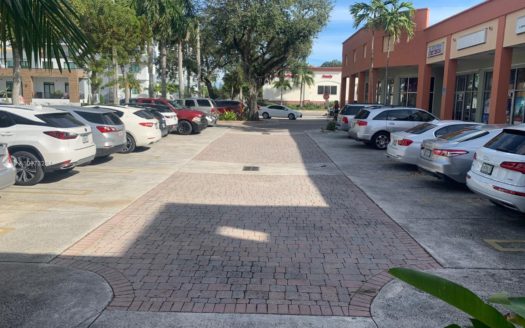 2324 SW 67 Ave, Miami, FL 33155