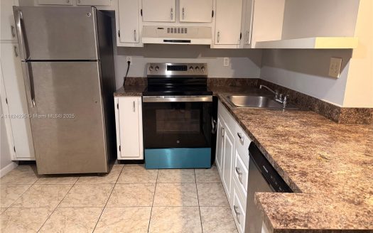 7750 W Mcnab Rd #104 Tamarac, FL 33321