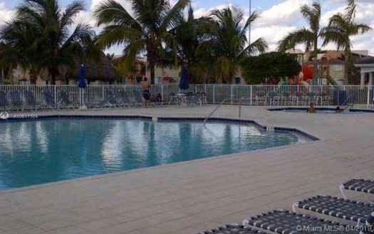 11102 NW 83, Doral, FL 33178