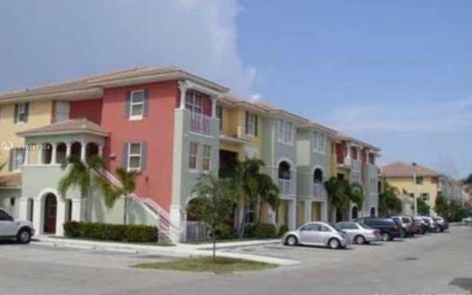 11102 NW 83, Doral, FL 33178