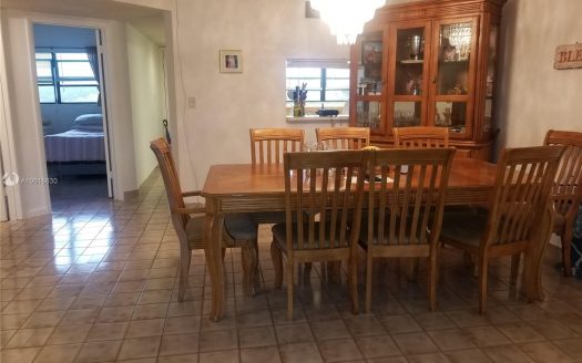 1742 Hammock Blvd, Coconut Creek, FL 33063