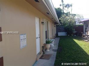 660 NE 46th Ct, Oakland Park, FL 33334