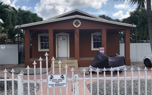 7601 NW 15 Av. Miami, FL 33147