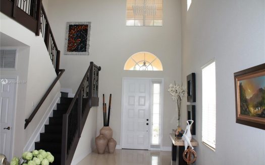 4409 Lauren Pl, Weston Fl 33332