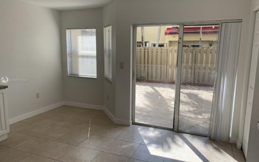 7215 NW 173 rd Dr.#1006, Hialeah Fl 33015