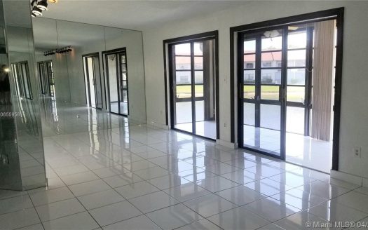 9626 W McNab, Tamarac, FL 33321