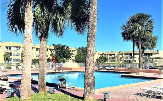 8520 SW 133rd Ave Rd, Miami, FL 33183