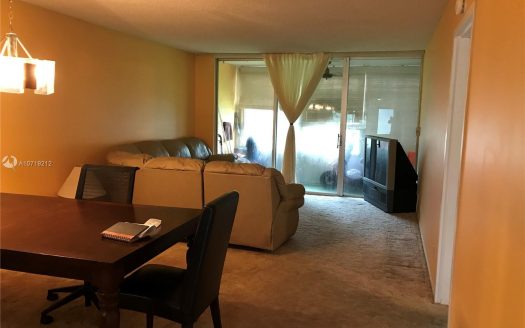 8330 Sands Point Blvd, Tamarac, FL 33321