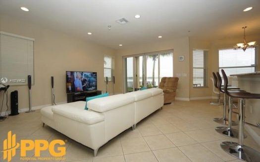 5297 SW 183rd Ave, Miramar, FL 33029