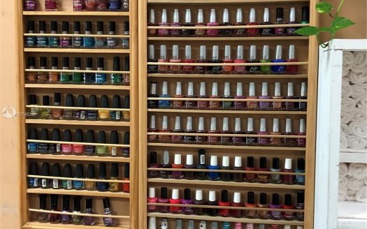 14, Weston, FL 33326