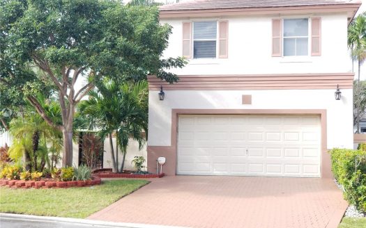171 NW 75th Ter, Plantation, FL 33317