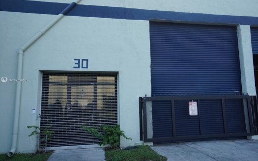 501 Old Griffin Rd, Dania Beach, FL 33004