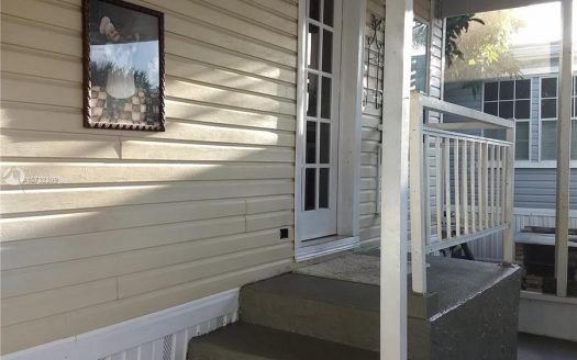 12850 W STR 84 9 Banyan Ln, Davie, FL 33325