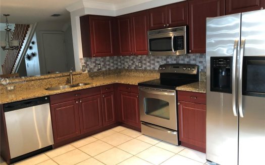 1371 Veracruz Ln, Weston, FL 33327