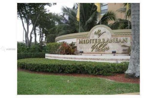 6292 NW 186th St, Hialeah, FL 33015