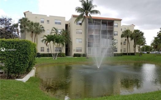 1820 N Lauderdale Ave, North Lauderdale, FL 33068