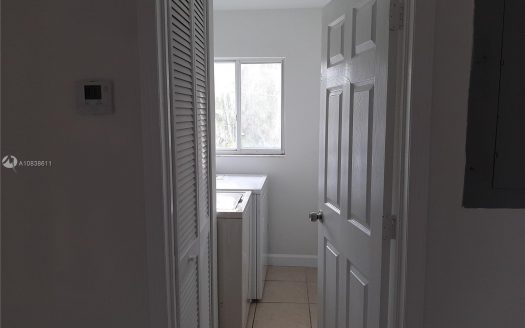 3179 NW 53, Miami, FL 33142