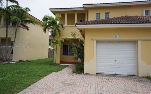13231 SW 143rd Ter, Miami, FL 33186