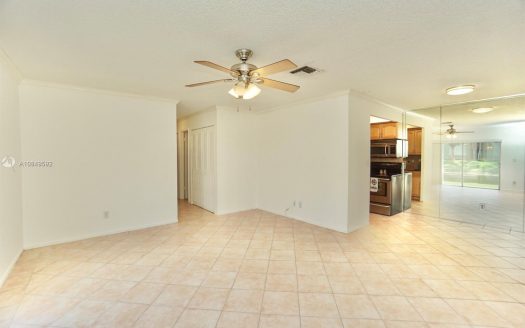 3719 NW 84th Ave, Sunrise, FL 33351