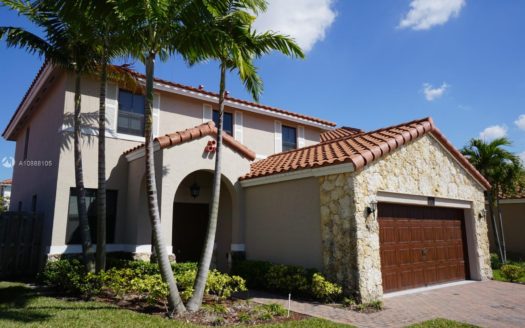 9761 NW 8th Ter, Miami, FL 33172