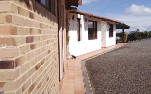 Pereira/Colombia/Jerez de Ave Armenia, FL 00000