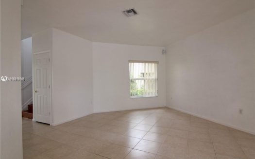 676 NW 170th Ter, Pembroke Pines, FL 33028