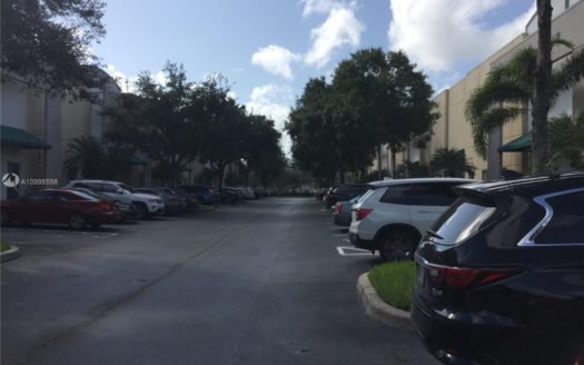 15851 SW 41st, Weston, FL 33331