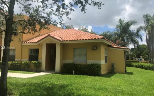 3825 NW 90th Ave, Sunrise, FL 33351