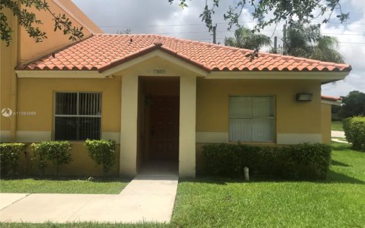 3825 NW 90th Ave, Sunrise, FL 33351