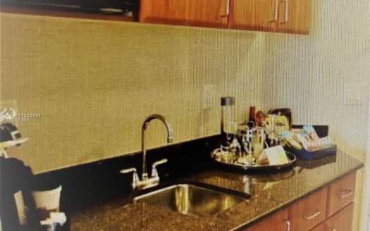 18001 SW Collins Ave, Sunny Isles Beach, FL 33160