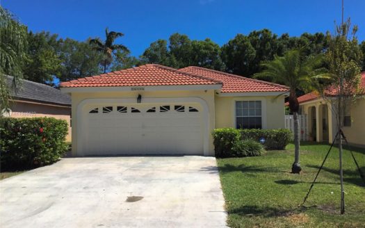 18336 NW 6th St, Pembroke Pines, FL 33029