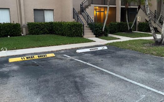 380 Racquet Club Rd, Weston, FL 33326