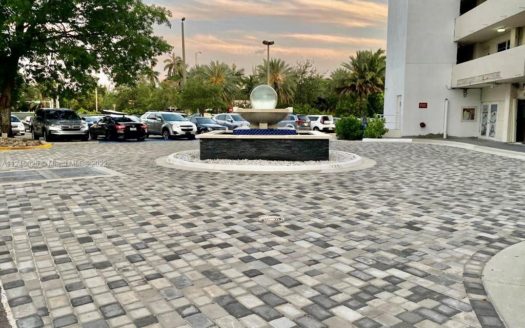 7904 West Dr, North Bay Village, FL 33141