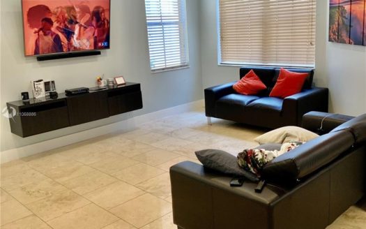 18451 NW 22nd St, Pembroke Pines, FL 33029