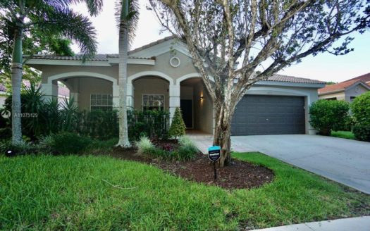 4313 Fox Holw #4313,  Weston, FL 33331-4002