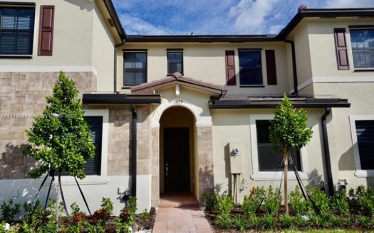 3429 W 111 Place, Hialeah, FL 33018