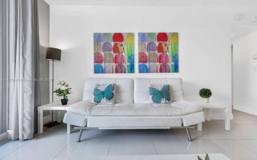3901 S Ocean Dr #5H, Hollywood, FL 33019-3002