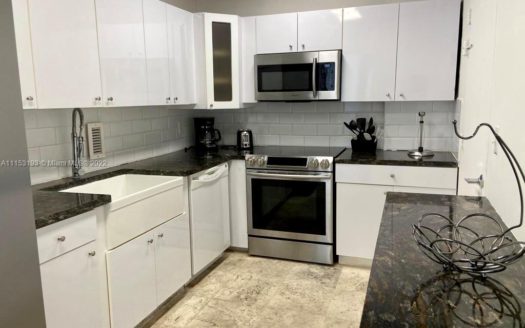 3801 S Ocean Dr #5L, Hollywood, FL 33019