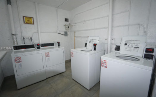 5000 NW 79th Ave #207, Doral, FL 33166-4705