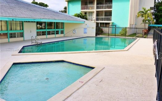 2029 NW 46th Ave #E502, Lauderhill, FL 33313-4220