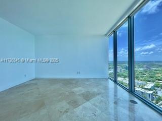 601 NE 36th St #3110,  Miami, FL 33137