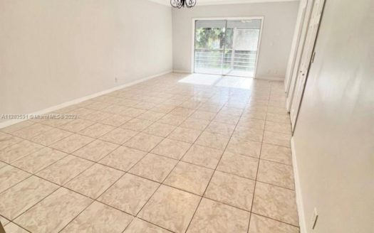 4291 NW 9th Ave #202,  Deerfield Beach, FL 33064-1804