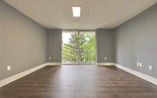 1720 NW  NORTH  RIVER DR , Miami,  FL  33125.