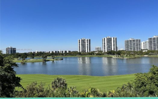 19900 E Country Club Dr #1218,  Aventura, FL 33180-3335