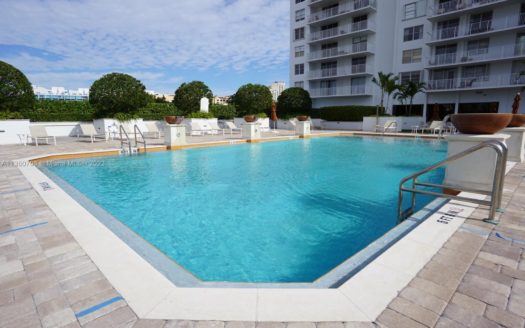 2801 NE 183rd St #1909W,  Aventura, FL 33160-2134