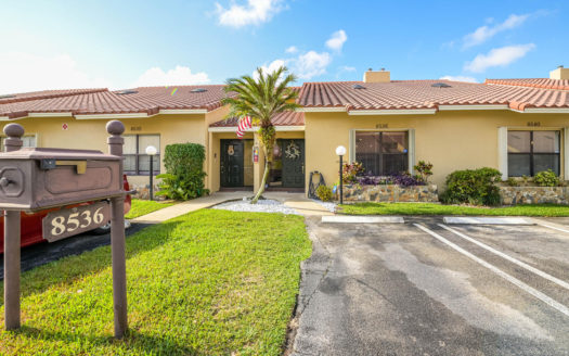 8536 Shadow Ct #4-16,  Coral Springs, FL 33071-7479