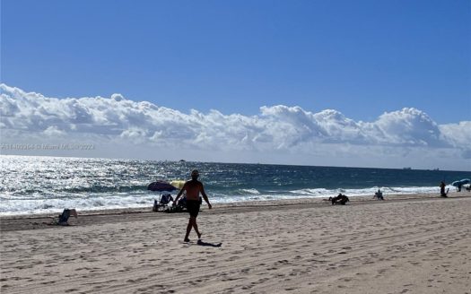 Lauderdale By The Sea, FL 33062-7323