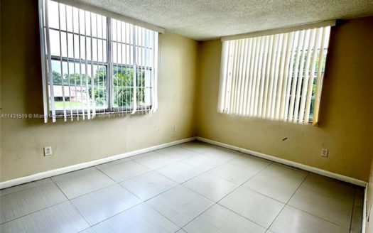 492 NW 165th Street Rd #C415,  Miami, FL 33169-6445
