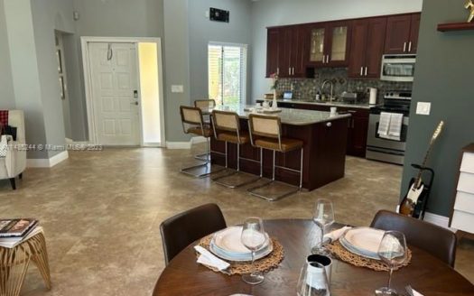 10037 Nw 5th St #0,  Plantation, FL 33324-7057